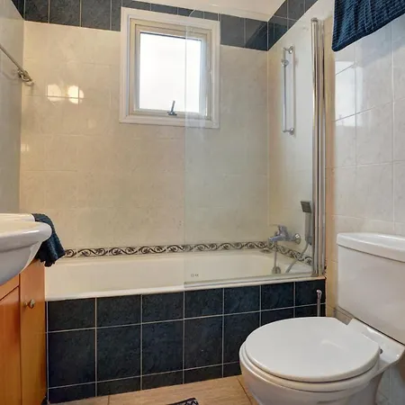 Ilona City Center Flat Apartment