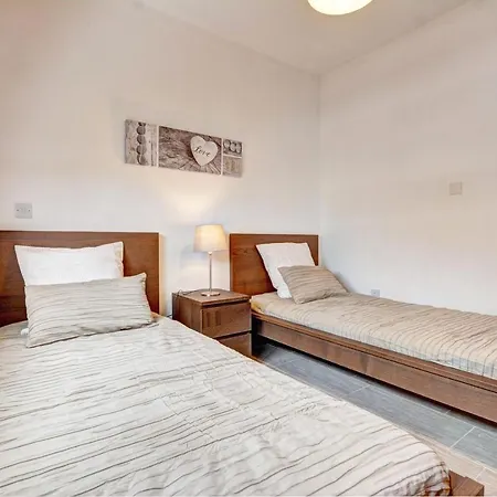 Ilona City Center Flat Apartament